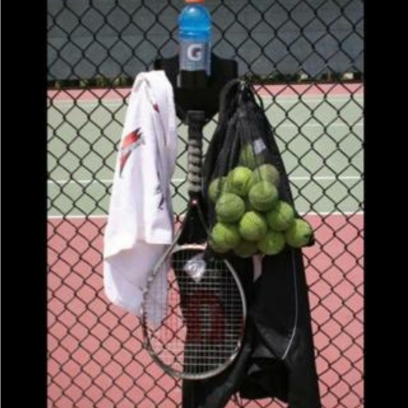 D.O.M. = Dug Out Manager - Picture 2 of 3